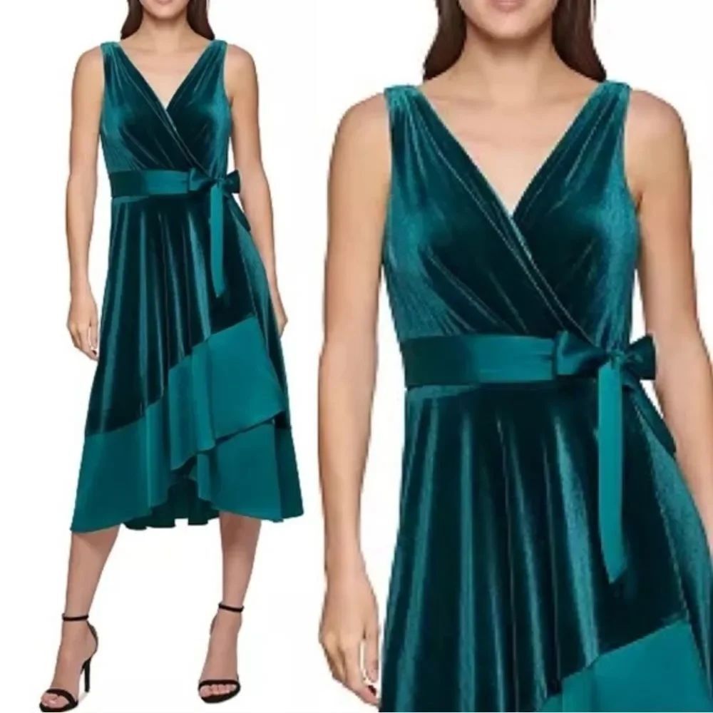 NWT DKNY Green Velour Wrap Dress Satin Trim Size 6, 8